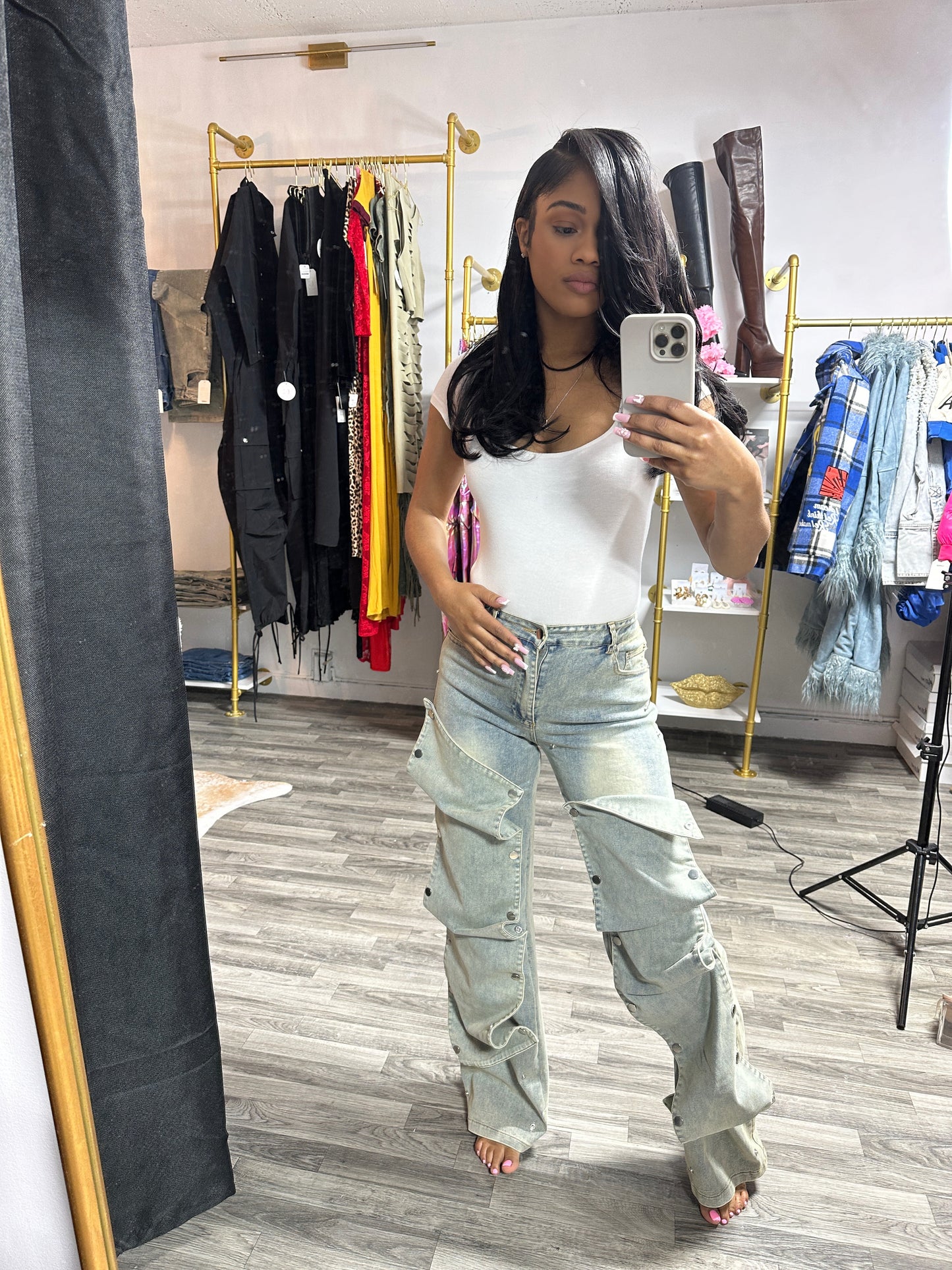 Snap Up Jeans - Light Wash