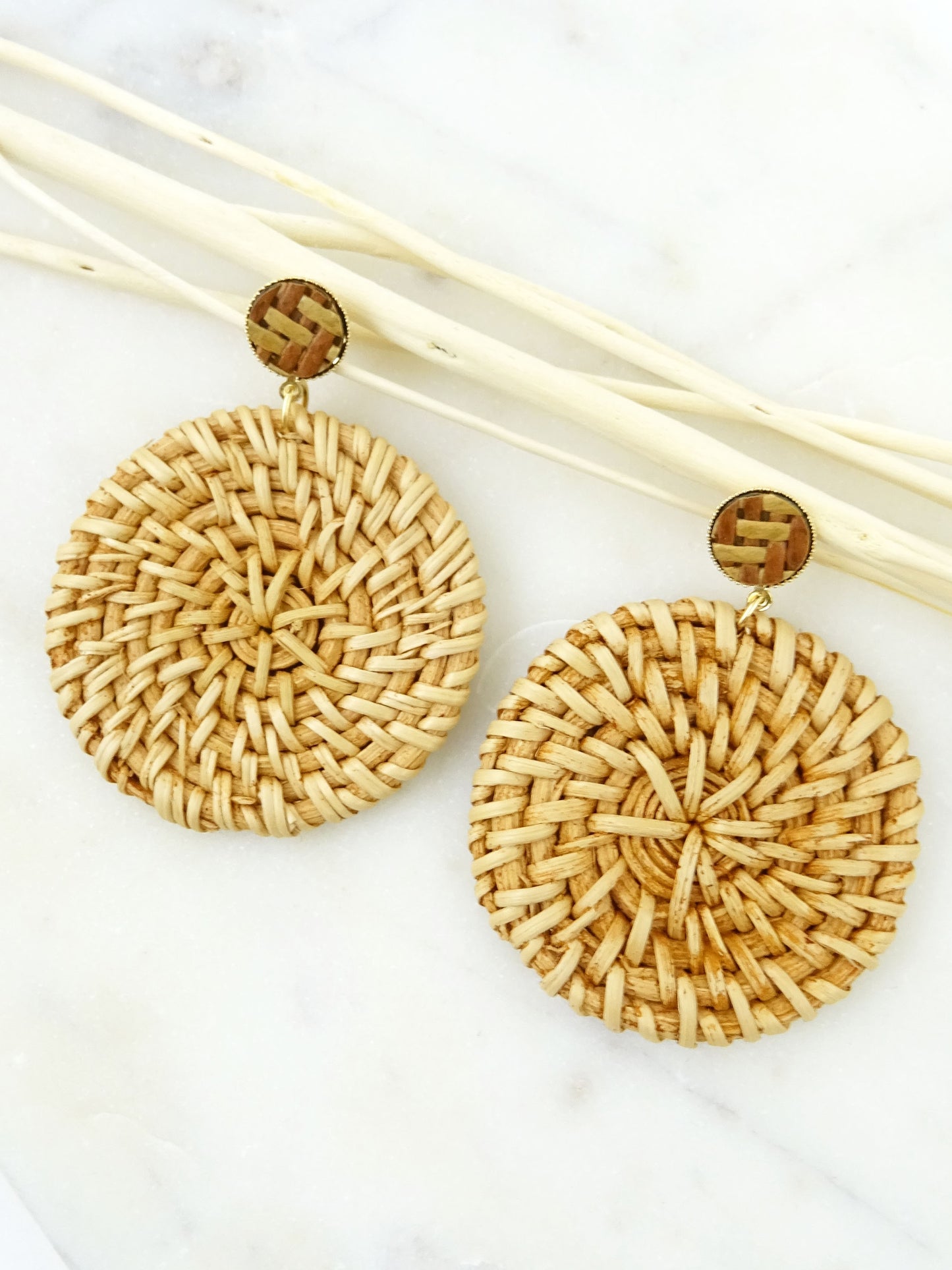 On Average Straw Earring - Brown